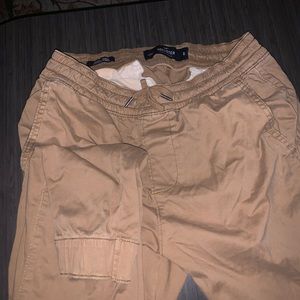 Hollister joggers